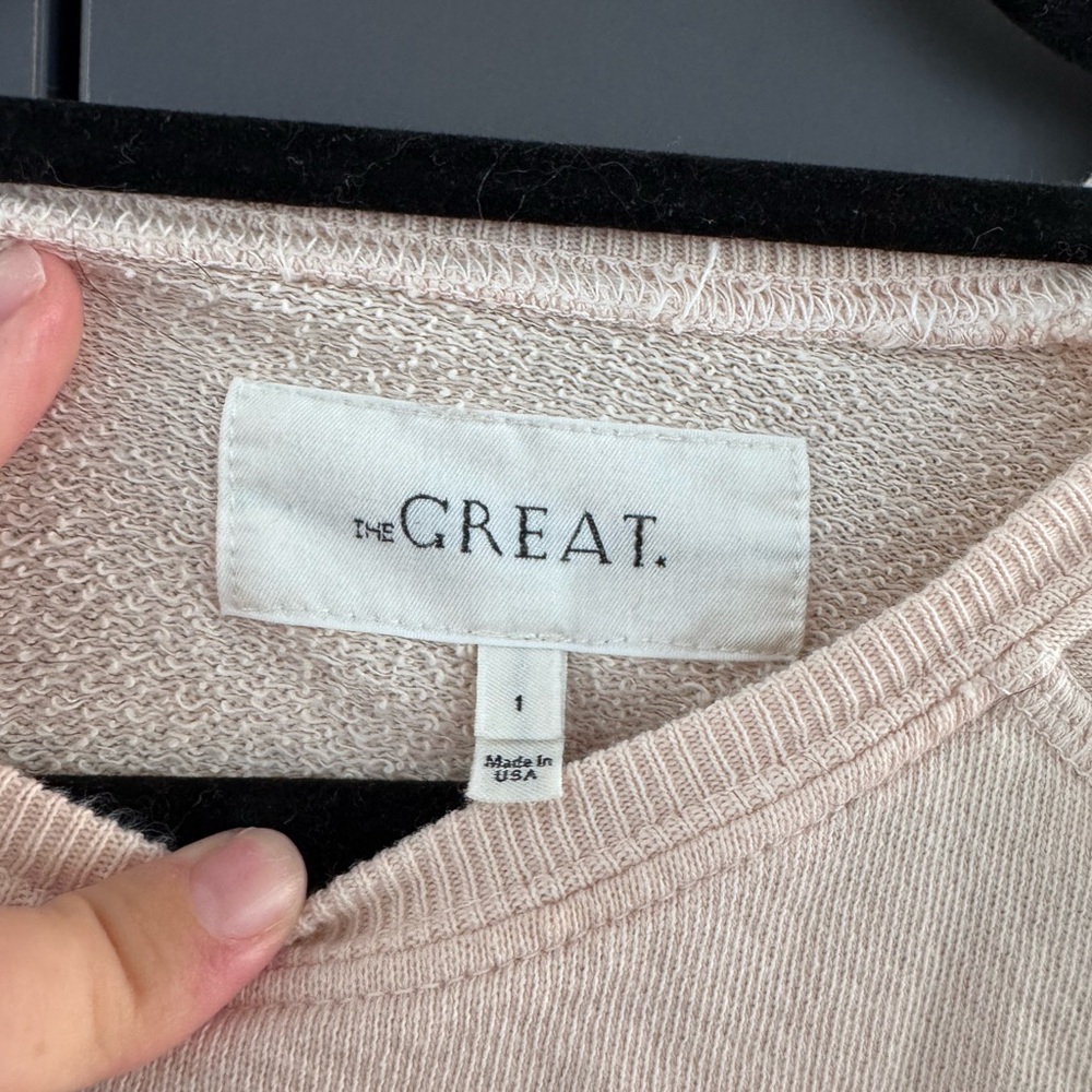 THE GREAT. Light pink Crewneck Sweater with Red Heart Logo - Picture 2 of 4